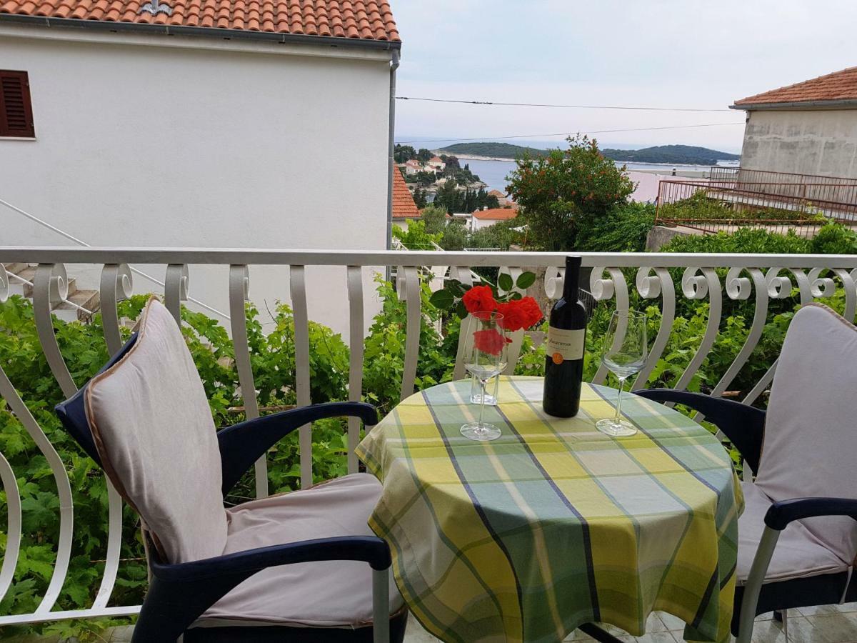 Tanya-Apartments And Rooms Χβαρ Εξωτερικό φωτογραφία