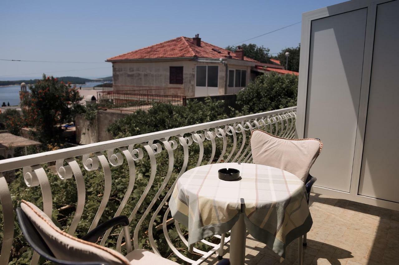 Tanya-Apartments And Rooms Χβαρ Εξωτερικό φωτογραφία