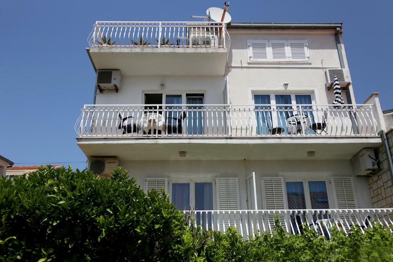 Tanya-Apartments And Rooms Χβαρ Εξωτερικό φωτογραφία